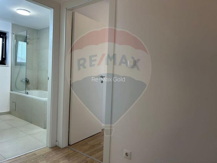 Vilă cu 4 camere de vânzare in Liziera de Lac - 7