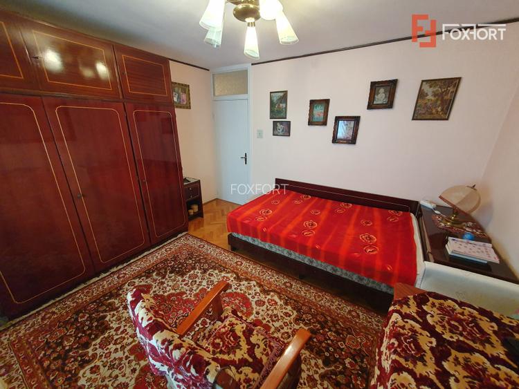 Apartament 3 camere, decomandat, etaj 1, zona Vladeasa - 6