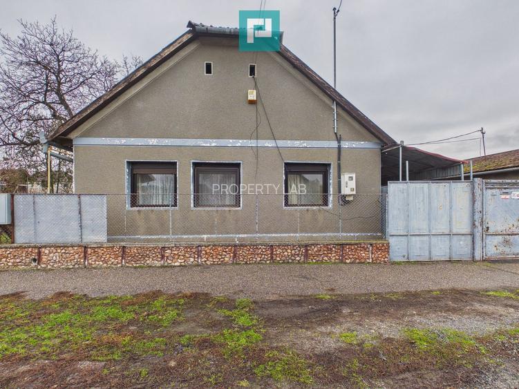 Casă cu 755 mp teren, zonă centrală Curtici - 8