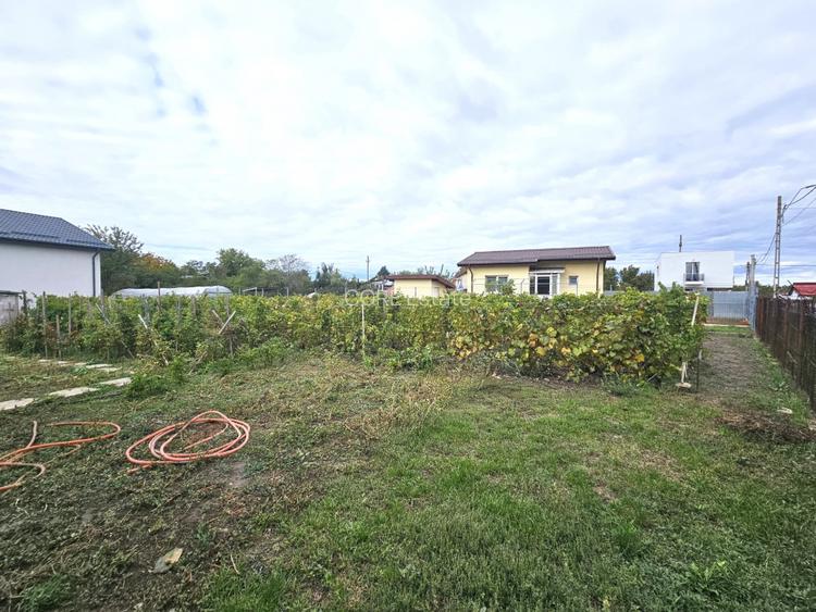 Teren de vanzare 1000mp in Stefanestii de Jos, la sosea si cu utilitati - 13