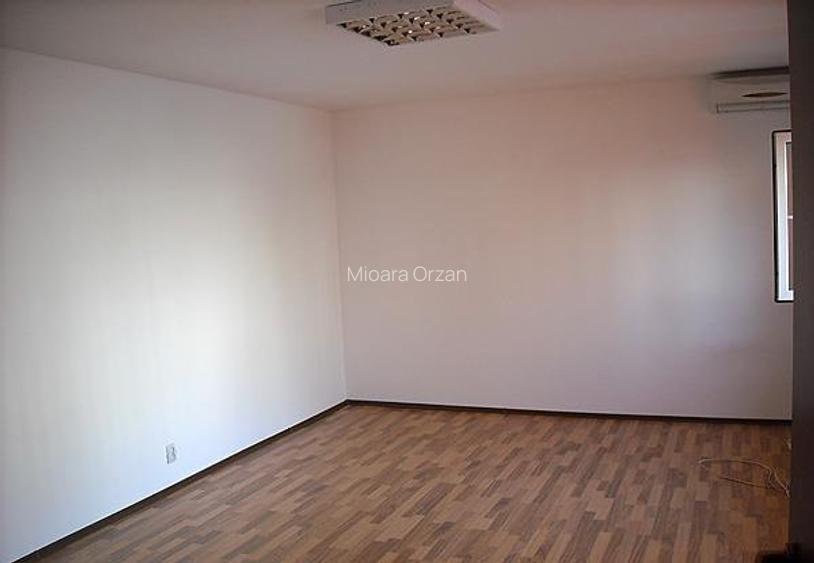 Unirii-Zepter /Posta Vitan, vila 185mp,  6 camere, nemobilata - 7