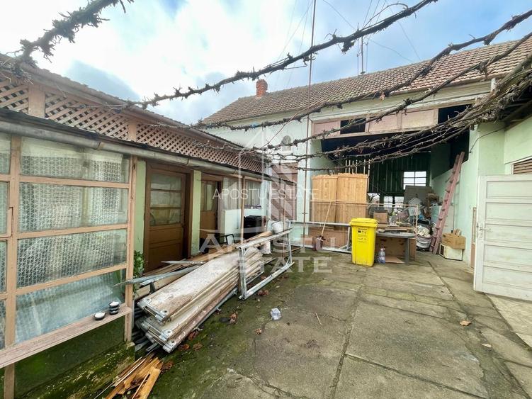 Casa 4 camere, anexe, teren generos zona Aradul Nou Cl. Timisorii - 15