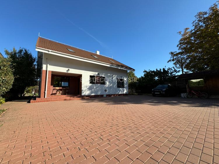 Tunari, Str. Campului, Casa tip Vila, 5 Camere, Teren 1900 mp - 9