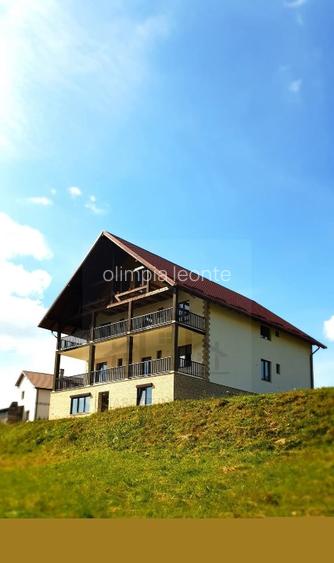 Vilă/Pensiune  turistica de vânzare  - 2