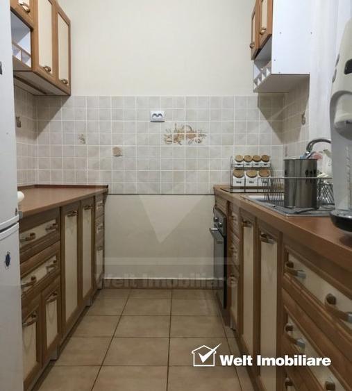 Casa 6 camere, cu teren 1160 mp, Dambul Rotund