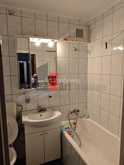 Vânzare apartament 3 camere Bd. Obregia - Piața Străduinței - 14