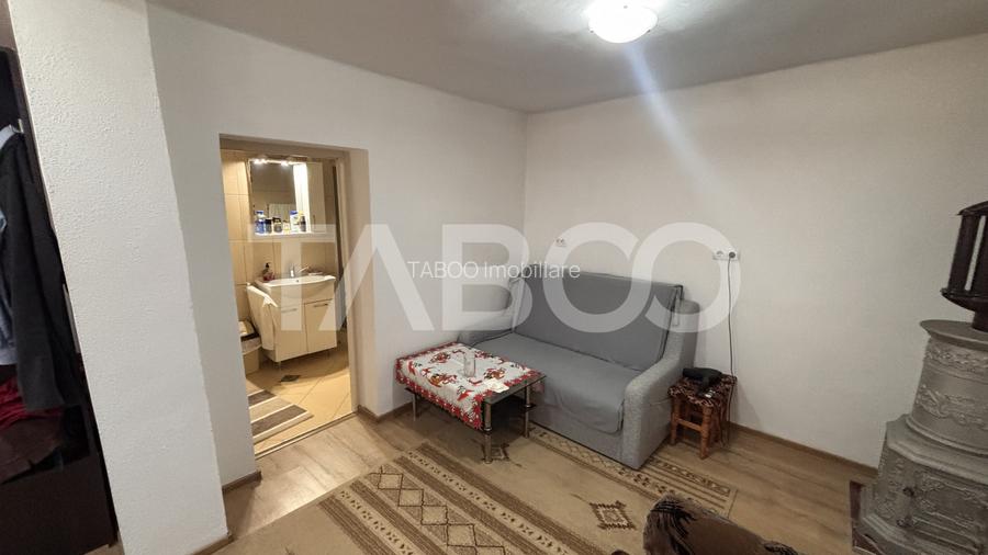 Casa individuala de vanzare 95 mp utili cu 540mp teren Sura Mare - 16