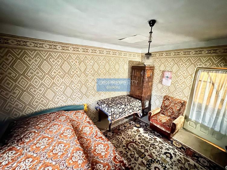 Casă de vânzare – Strada Ramadan - 6