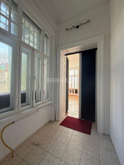 Garsonieră de vanzare,  Strada Șirul Livezii - 4