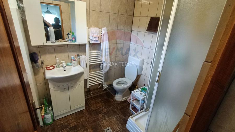 Casă de vânzare în stil vechi cu 3 camere si 3 arii în Cop. Manastur - 9