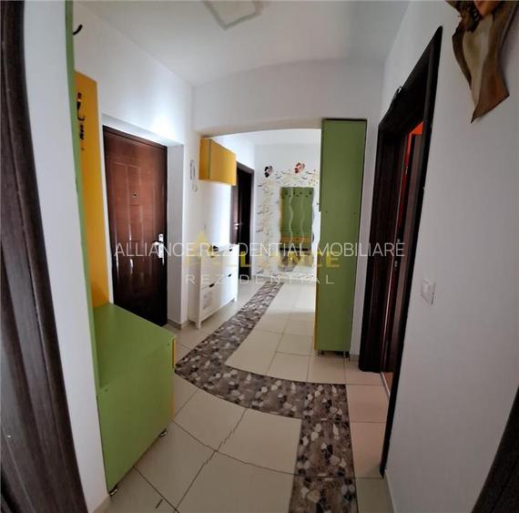 Apartament 3 camere de vanzare - Soseaua Oltenitei Sector 4 - 12