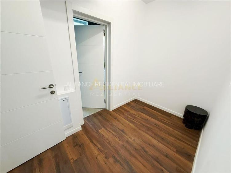 Duplex Premiun - 5 Camere - 3 Bai -Panouri solare - 17