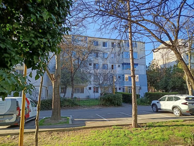 De vânzare apartament cu 2 camere, et 2, cartier Amzacea, poziționat Sud Est - 11