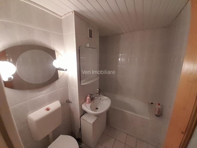 Apartament 4 camere,etajul 2,zona Kaufland Sud - 13