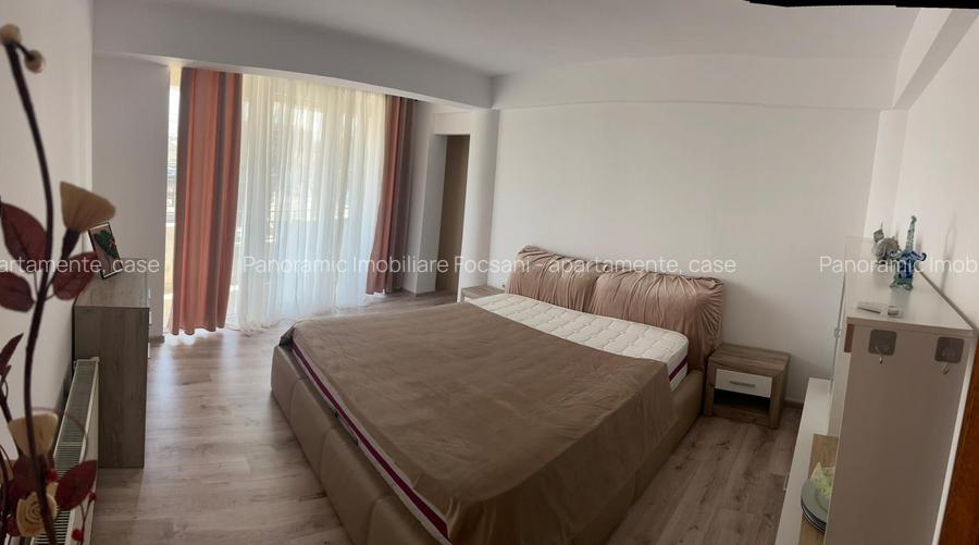 Apartament 3 camere , 100 mp, bloc tip vila, de inchiriat , lux, Focsani - 3