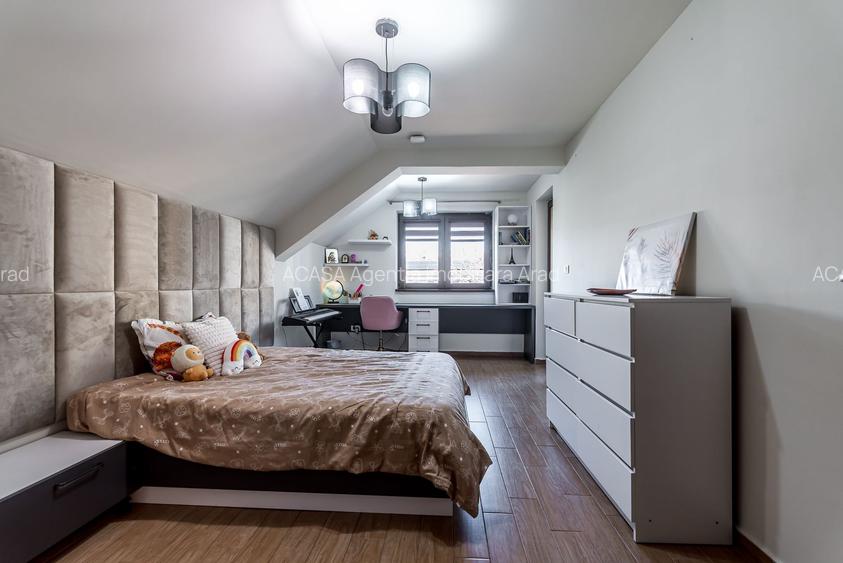 Casă smart, independentă energetic | teren 720 mp | 5 camere - 12