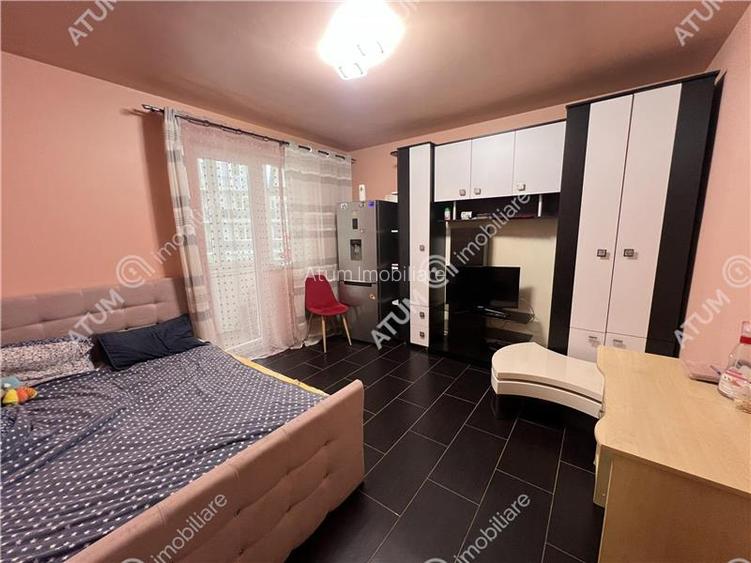 Garsoniera decomandata cu balcon la etajul 2 zona Turnisor din Sibiu - 3