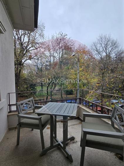 DE INCHIRIAT Zona Kiseleff- Apartament 5 camere în vila - 53