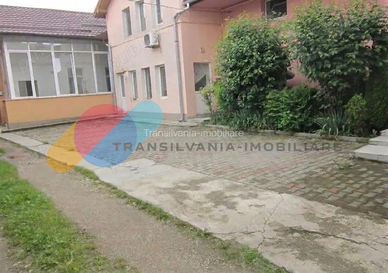 Apartament la casă cu curte și loc de parcare – zonă ultracentrală - 3