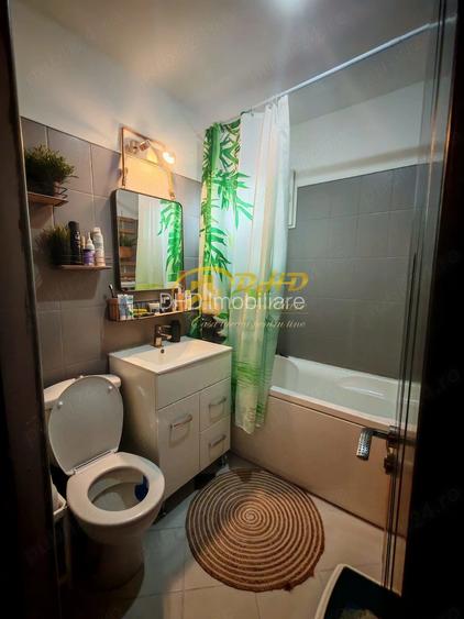 Apartament 2 camere decomandate, zona Nicolina 1. - 7
