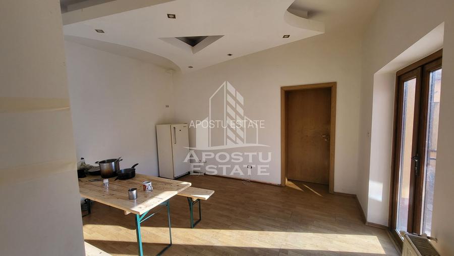 Casa individuala,7 camere,Dumbravita semicentral - 8