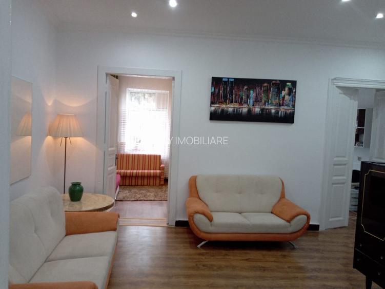 De vanzare Apartament 5 camere in Vila, Vasile Lascar - Eminescu - 3