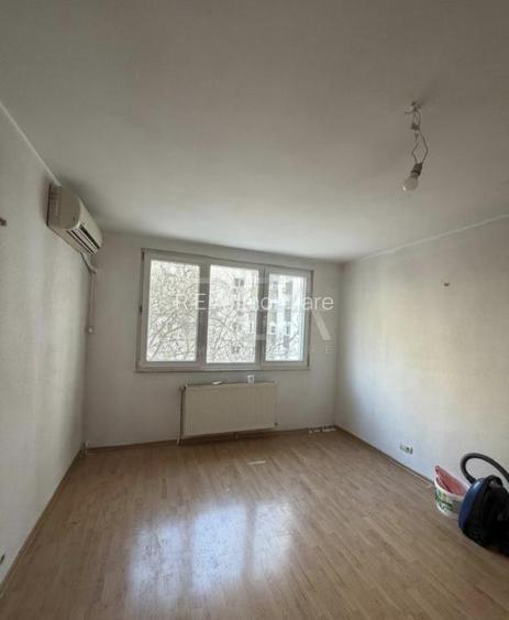 3 camere, decomandat, 4/4, boxa, centrala-Politehnica - 2