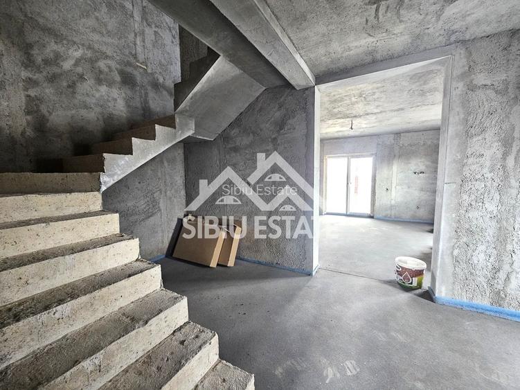Casa 4 camere, 2 bai, curte si terasa Sibiu Calea Cisnadiei - 4