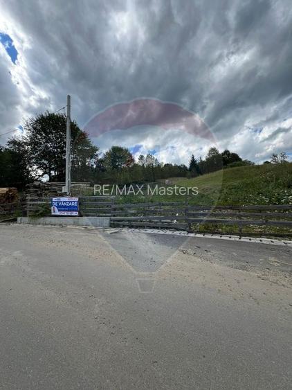 Teren 4397 mp Intravilan  Manastirea Humorului / Lunga Bucovina - 9