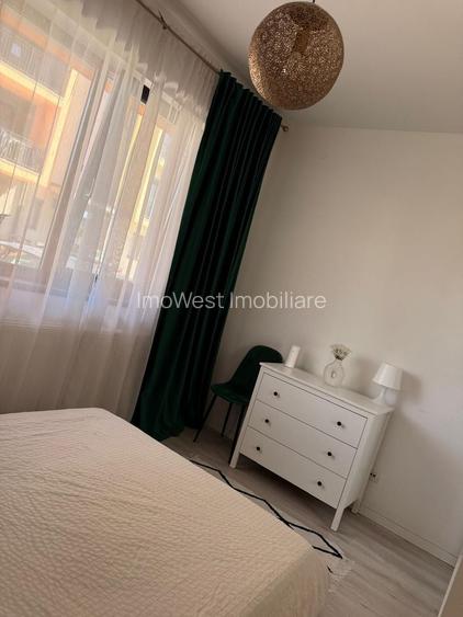 Giroc-Um | 3 Camere | 2 Locuri de parcare | Disponibil de la 1 Iulie - 5