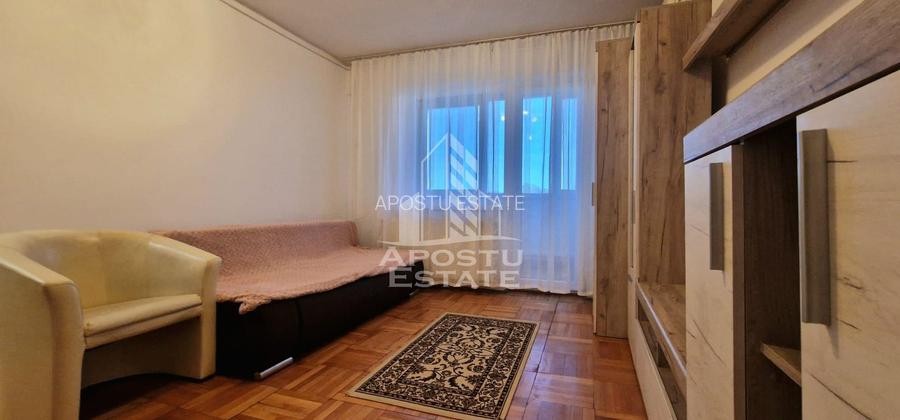 Apartament 3 camere,zona Boul Rosu - 2