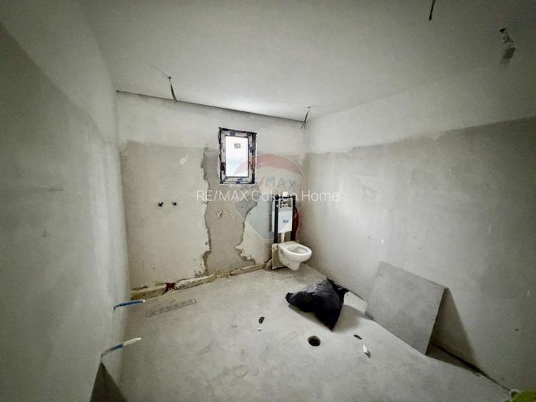 Casă cu 4 camere de vânzare - 13