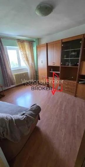 2 camere decomandate, et.5, bloc 1984, 54mp, Basarabia Costin Georgian - 2