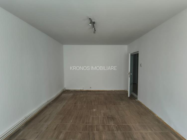 POARTA 6 APARTAMENT CU 3 CAMERE  LIBER GAZE 68 MP PRET 112000 EURO - 8