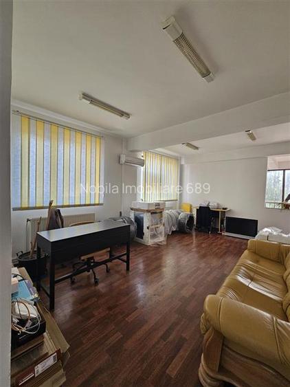 SPATIU DE INCHIRIAT IN ONESTI LANGA GARA, ZONA DE JOS - 4