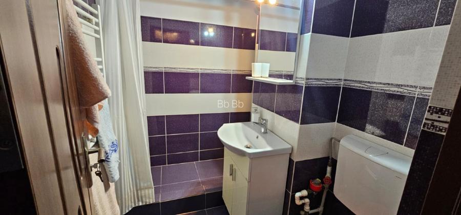 Proprietar , vand ap cu 2 camere  - 7