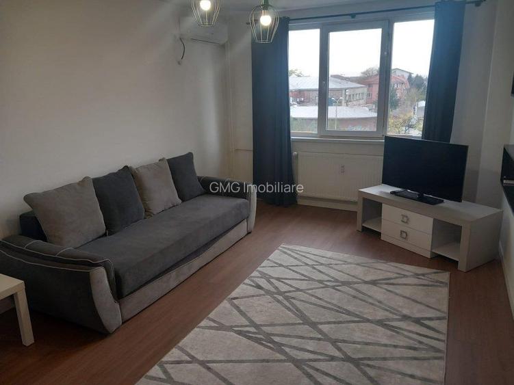 Garsoniera zona BANEASA - 2