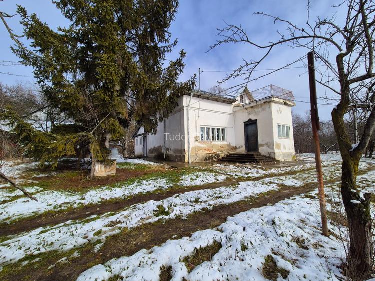 Moșia boierească din vârf de deal, Scorțeni - Prahova, comision 0% - 10