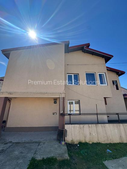 Casa de vanzare in Chiajna - 2 corpuri locuibile + spatiu comercial - 25