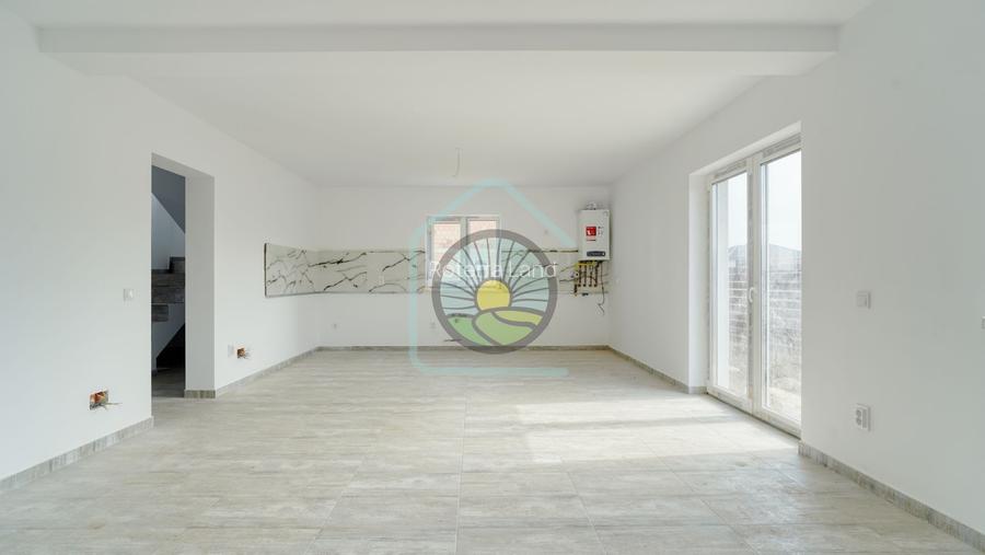 CASA  5 CAMERE IZVOR-TARLUNGENI - 5