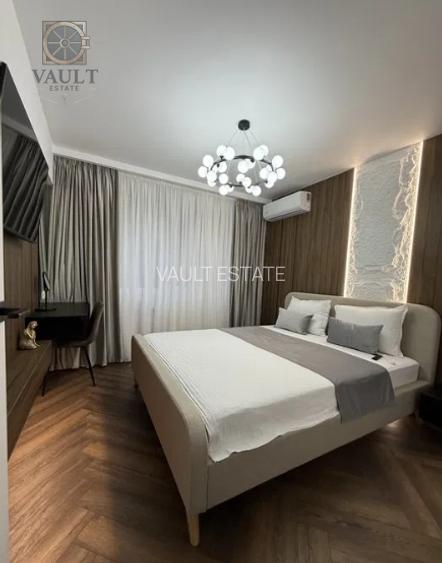 Apartament 3 camere - LA CHEIE - zona STEFAN CEL MARE  - 3