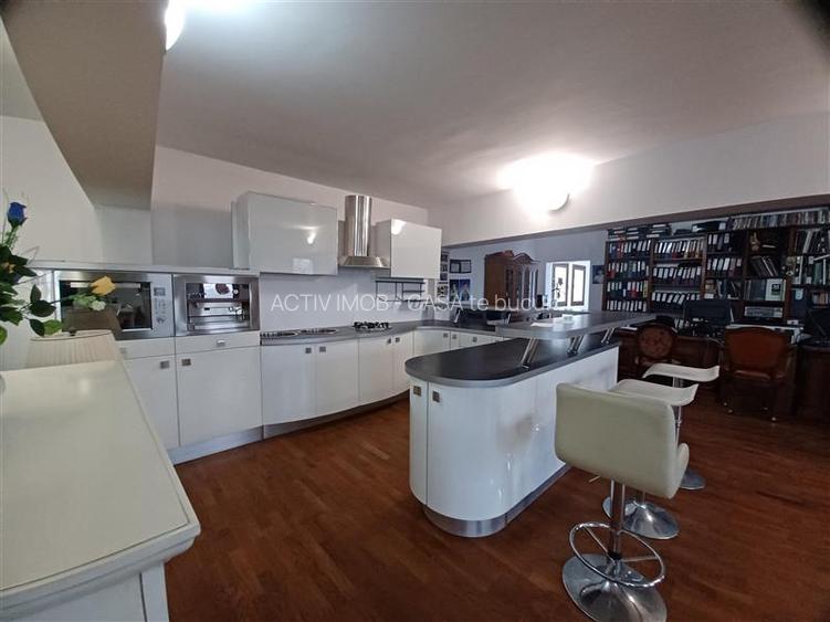 Otopeni- Therme Afacere La Cheie Cu Showroom - 3