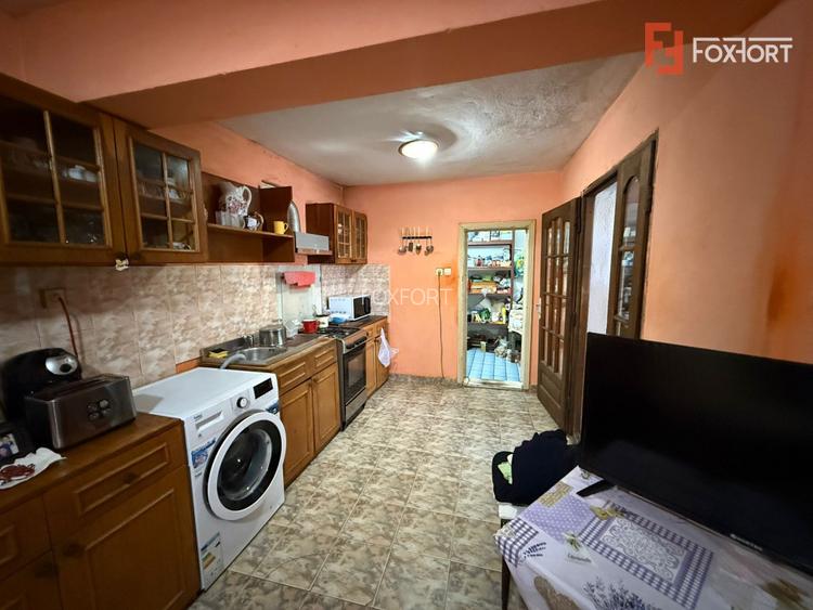Casa individuala cu 6 camere si teren de 850 mp de vanzare - zona Modern - 7