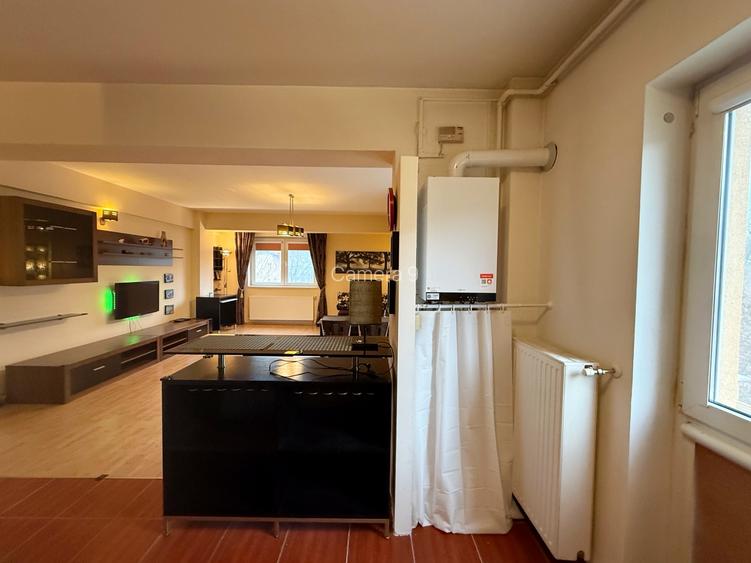 Greenfield -cartier Topaz - 2 cam - 2010 - loc parcare - curat- et 2/2 - 10