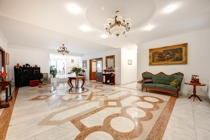 Vila exclusivista in Baneasa – teren 3.718 mp, suprafata desfasurata 1.750 mp - 2
