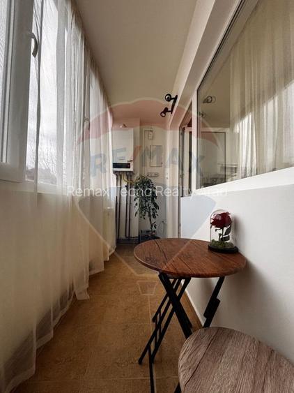 Apt. etaj 2 -zona centrala cu loc de parcare - 5