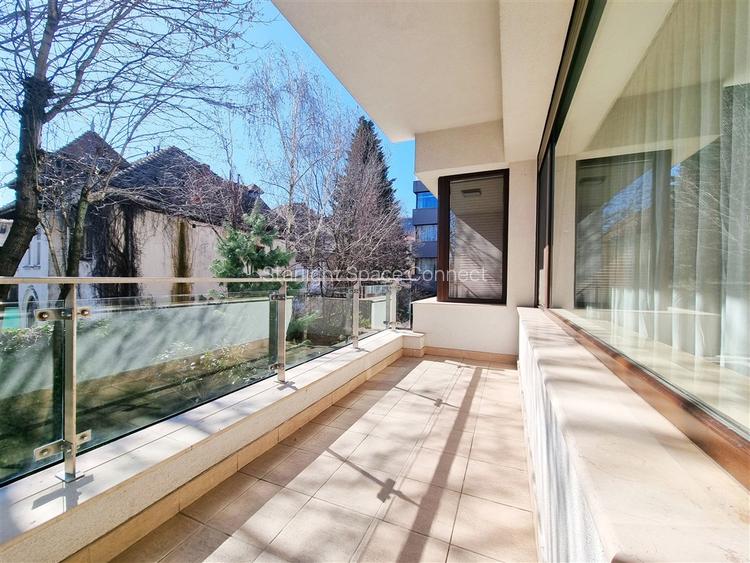 Spacious 2-bedroom Rent | Kiseleff Gated Condominium | Underground Parking - 2