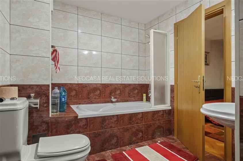 VILA SPLENDIDA DE VANZARE // LIVING DE 75 MP // 100 MP TERASE - 35