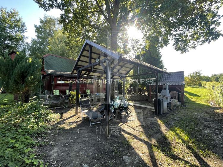 Teren deosebit cu cabană din lemn, Tocile – locație liniștită - 13