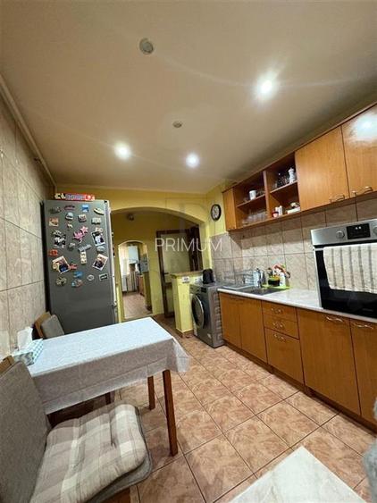 Modern - 2 Camere - Etaj 2 - Centrala termica proprie - Bloc izolat - Decomandat - 3